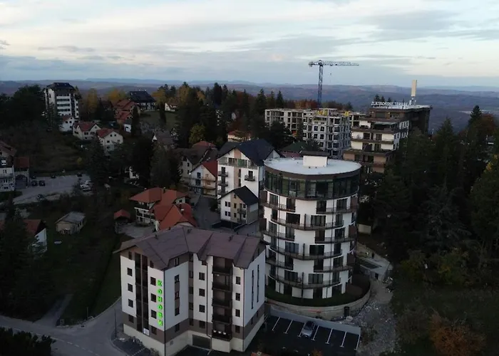 Luna Zlatibor Palisat
