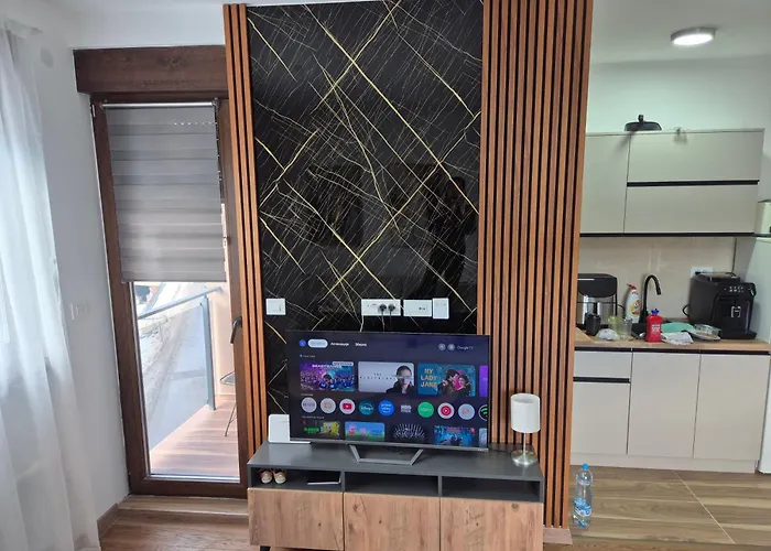 Luna Zlatibor Palisat